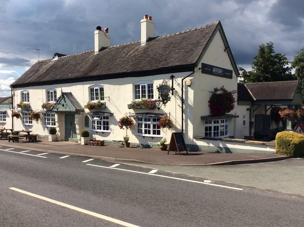 The Wheatsheaf Inn Onneley المظهر الخارجي الصورة
